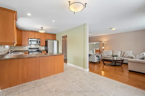 43 George Street Clearview ON L0M 1G0