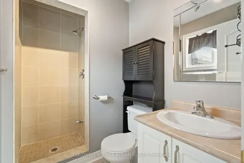 43 George Street Clearview ON L0M 1G0