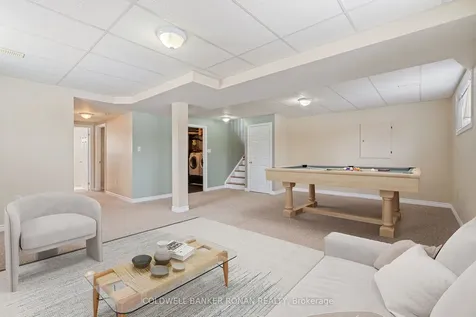 43 George Street Clearview ON L0M 1G0