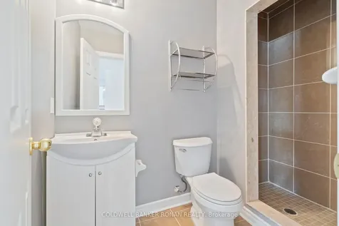 43 George Street Clearview ON L0M 1G0