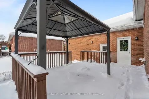 43 George Street Clearview ON L0M 1G0