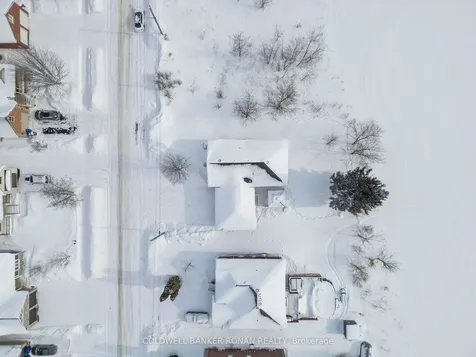 43 George Street Clearview ON L0M 1G0