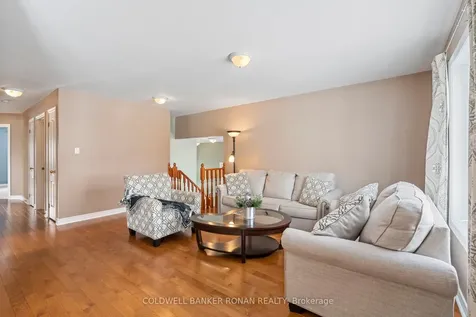 43 George Street Clearview ON L0M 1G0