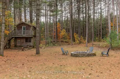 21 Fawn Crescent Clearview ON L0M 1N0