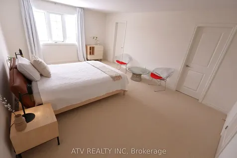 232 Mckenzie Drive Clearview ON L0M 1S0