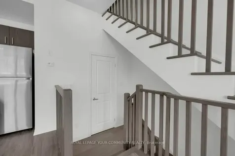 43 Spry Lane Barrie ON L9J 0N6