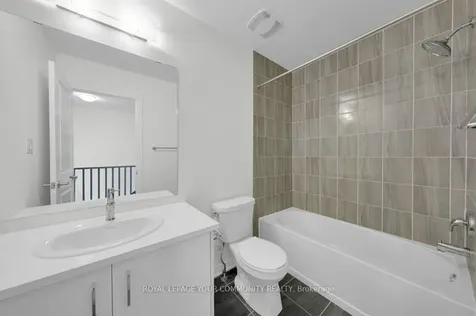 43 Spry Lane Barrie ON L9J 0N6