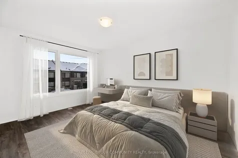 43 Spry Lane Barrie ON L9J 0N6