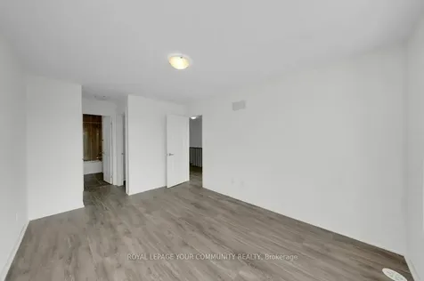 43 Spry Lane Barrie ON L9J 0N6