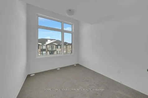 21 Red Maple Lane Barrie ON L9J 0N4