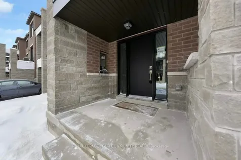 21 Red Maple Lane Barrie ON L9J 0N4