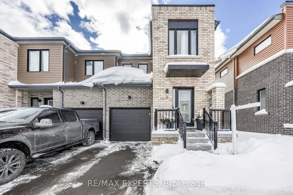 9 Haven Lane Barrie ON L9J 0M4