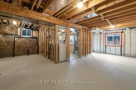 21 Olympic Gate Barrie ON L9J 0H9