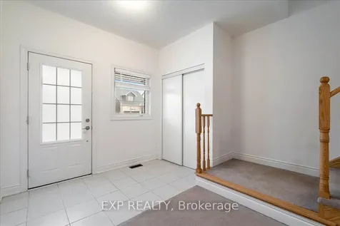 21 Olympic Gate Barrie ON L9J 0H9