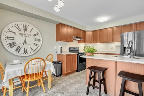 21 Bird Street Barrie ON L4N 0W7