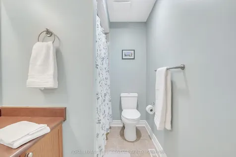 21 Bird Street Barrie ON L4N 0W7