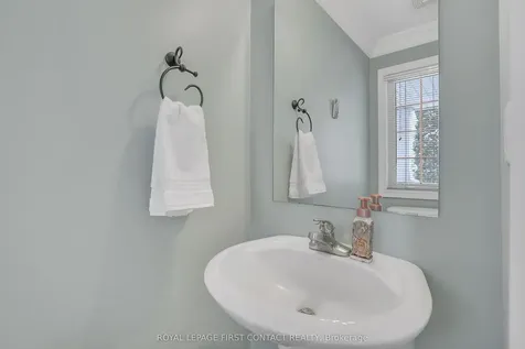 21 Bird Street Barrie ON L4N 0W7