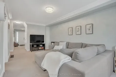 21 Bird Street Barrie ON L4N 0W7