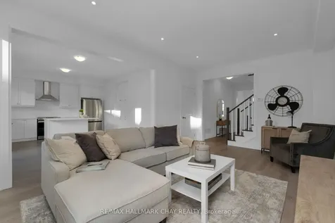 116 West Oak Trail Barrie ON L9S 2Z4