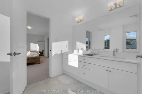 116 West Oak Trail Barrie ON L9S 2Z4