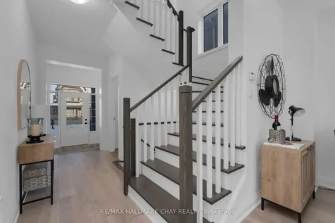 116 West Oak Trail Barrie ON L9S 2Z4