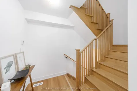 26 Hay Lane Barrie ON L9J 0V5