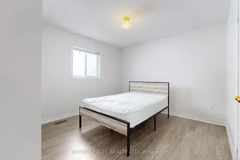 39 Livia Herman Way Barrie ON L4M 6X1