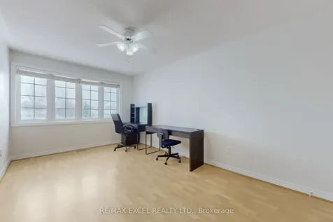 39 Livia Herman Way Barrie ON L4M 6X1