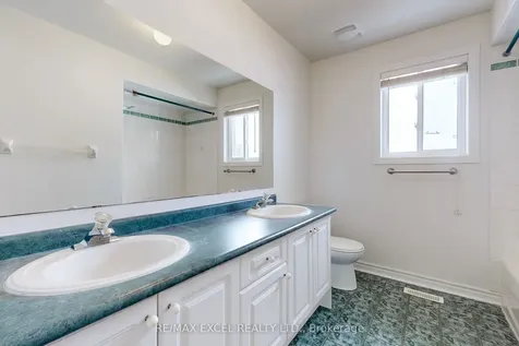 39 Livia Herman Way Barrie ON L4M 6X1