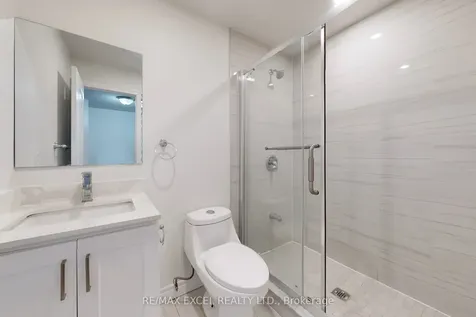 39 Livia Herman Way Barrie ON L4M 6X1