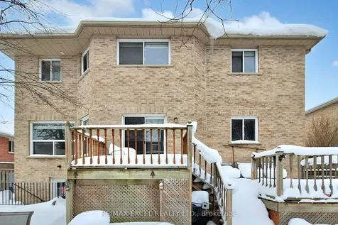 39 Livia Herman Way Barrie ON L4M 6X1