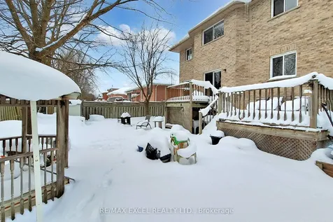 39 Livia Herman Way Barrie ON L4M 6X1