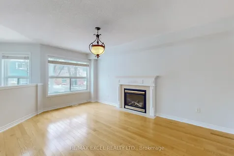 39 Livia Herman Way Barrie ON L4M 6X1