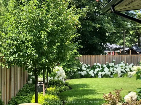 19 Golfview Drive Collingwood ON L9Y 0G7