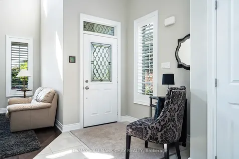 101 Jewel House Lane Barrie ON L4N 5X1