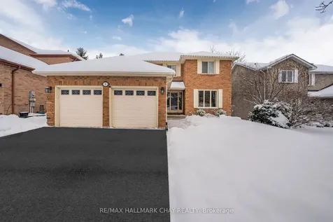 15 Callaghan Drive Barrie ON L4N 6E8
