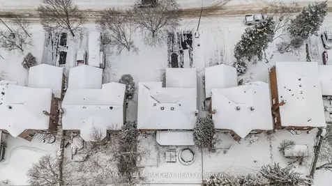 15 Callaghan Drive Barrie ON L4N 6E8