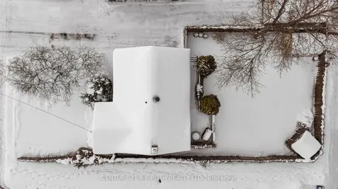 28 Adelaide Street Barrie ON L4N 3T5