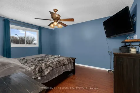 25 Elizabeth Street Barrie ON L4N 6M1