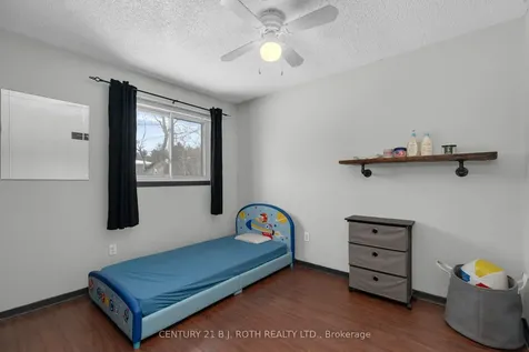 25 Elizabeth Street Barrie ON L4N 6M1