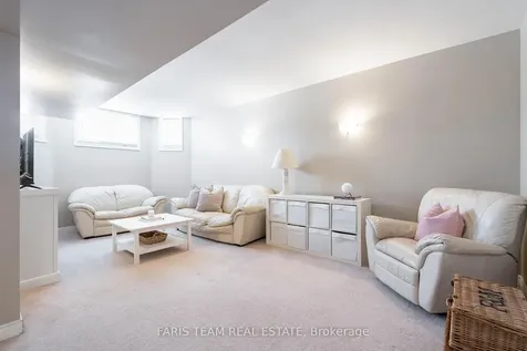 309 Cox Mill Road Barrie ON L4N 8V3