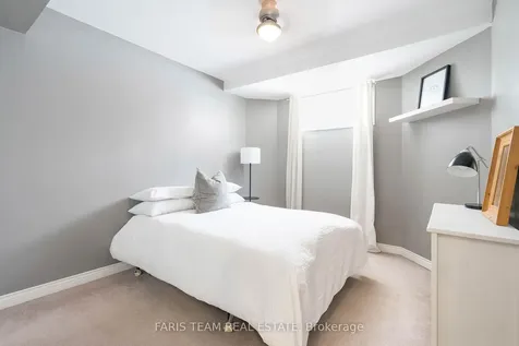 309 Cox Mill Road Barrie ON L4N 8V3