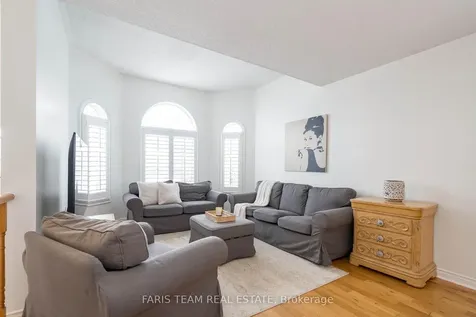 309 Cox Mill Road Barrie ON L4N 8V3