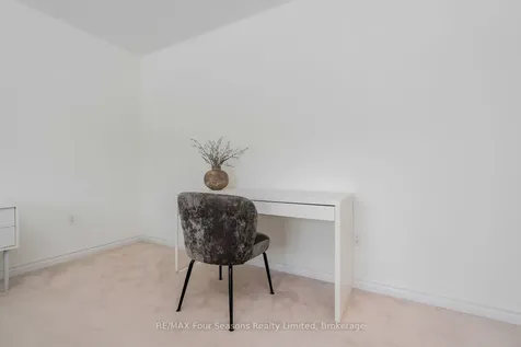 112 Kirby Avenue Collingwood ON L9Y 4C5