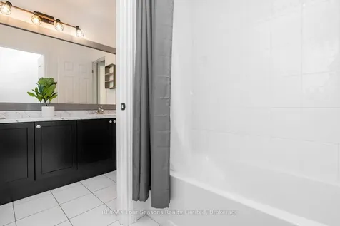 112 Kirby Avenue Collingwood ON L9Y 4C5