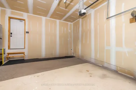 112 Kirby Avenue Collingwood ON L9Y 4C5