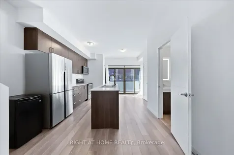 369 Essa Road Barrie ON L4M 4T5