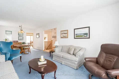 32 Trillium Crescent Barrie ON L4N 5K3