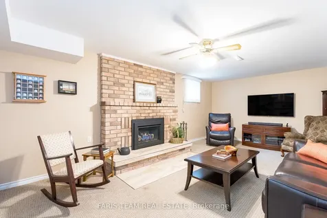 32 Trillium Crescent Barrie ON L4N 5K3