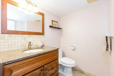 32 Trillium Crescent Barrie ON L4N 5K3